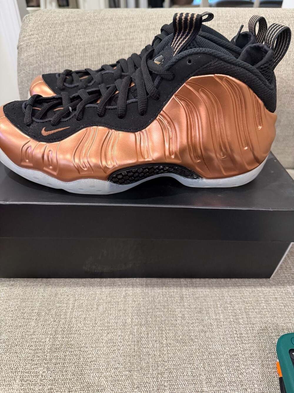 Nike Air Foamposite One Metallic Copper Size 8.5 FZ9902-001
